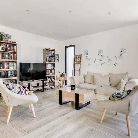 Hotel Celine - House With Pool 4*